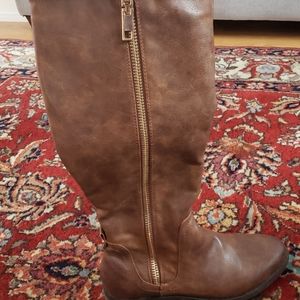 Steve Madden Brown Boots